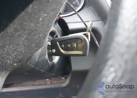 2020 Toyota Camry Le из США, поврежденный, VIN 4T1C11AK1LU943345